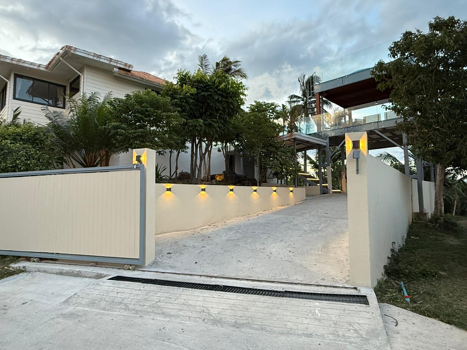 360 Degree Sea View Villa - Image 2